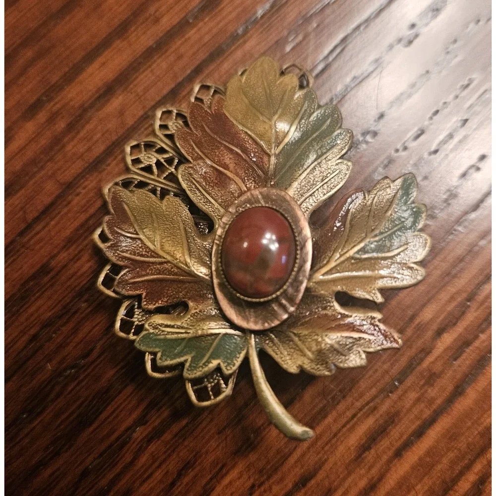 Maple Leaf Brooch Pin Stone Accent